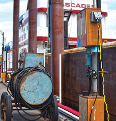 MELTRIC Ship to Shore Electrical Connection Right